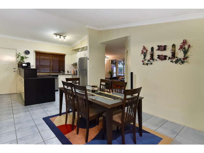 23 Starr Street, Forest Lake QLD 4078