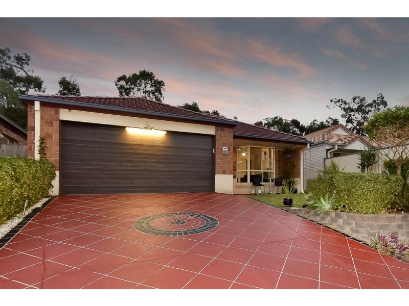 23 Starr Street, Forest Lake QLD 4078