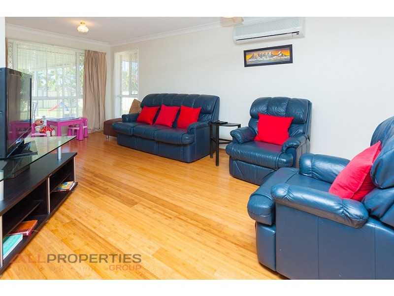 11 Lamberth Road, Regents Park QLD 4118