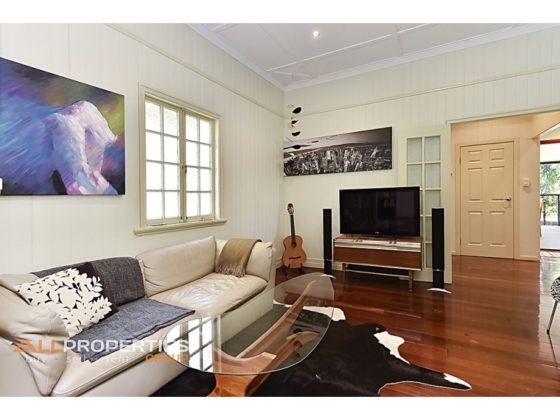 57 Harlen Rd, Salisbury QLD 4107