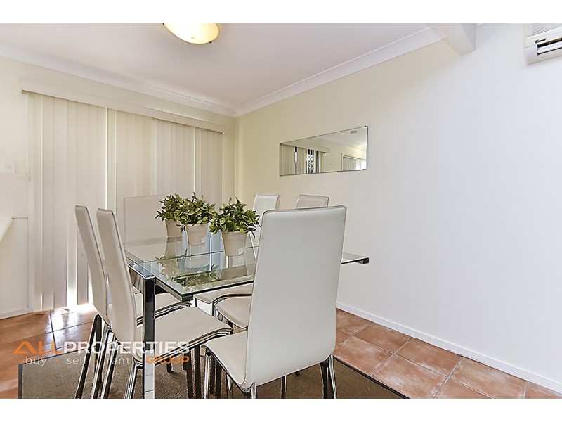 17 Owen Stanley Place, Darra QLD 4076
