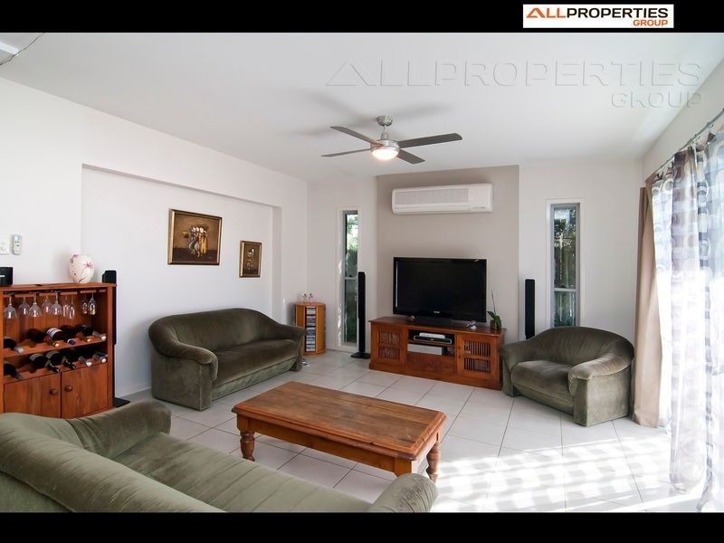 3 Snowy River Circuit, Forest Lake QLD 4078