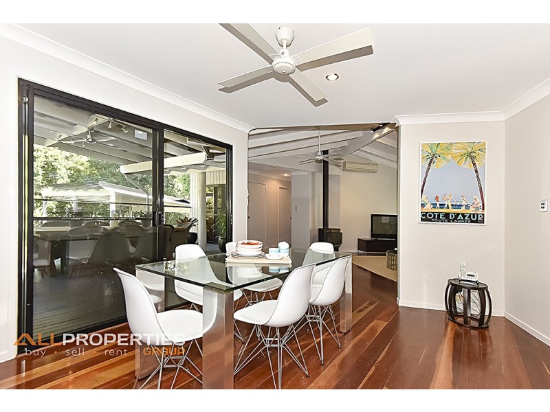 7 Summerhill Place, Forest Lake QLD 4078