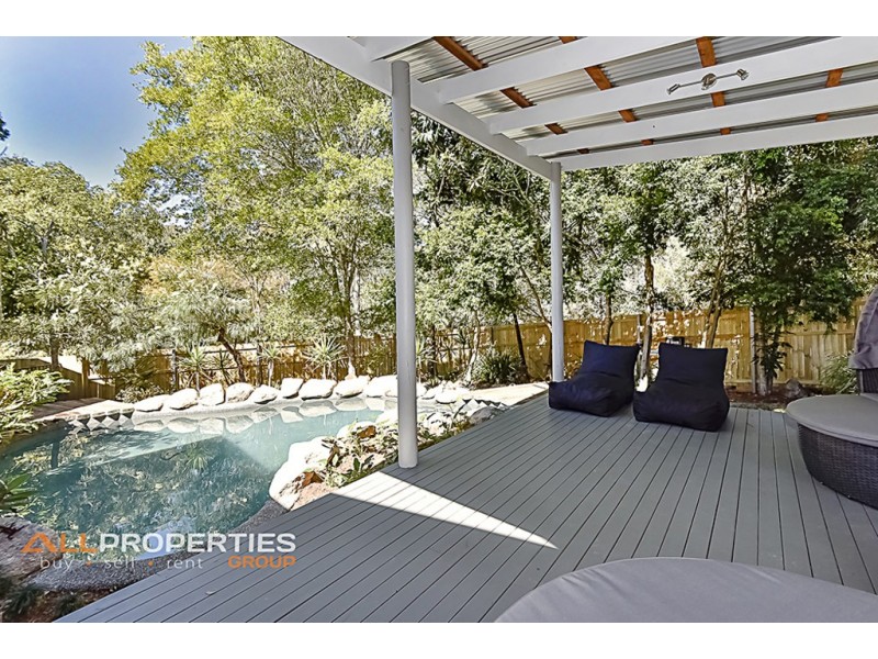 7 Summerhill Place, Forest Lake QLD 4078