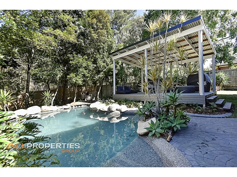 7 Summerhill Place, Forest Lake QLD 4078