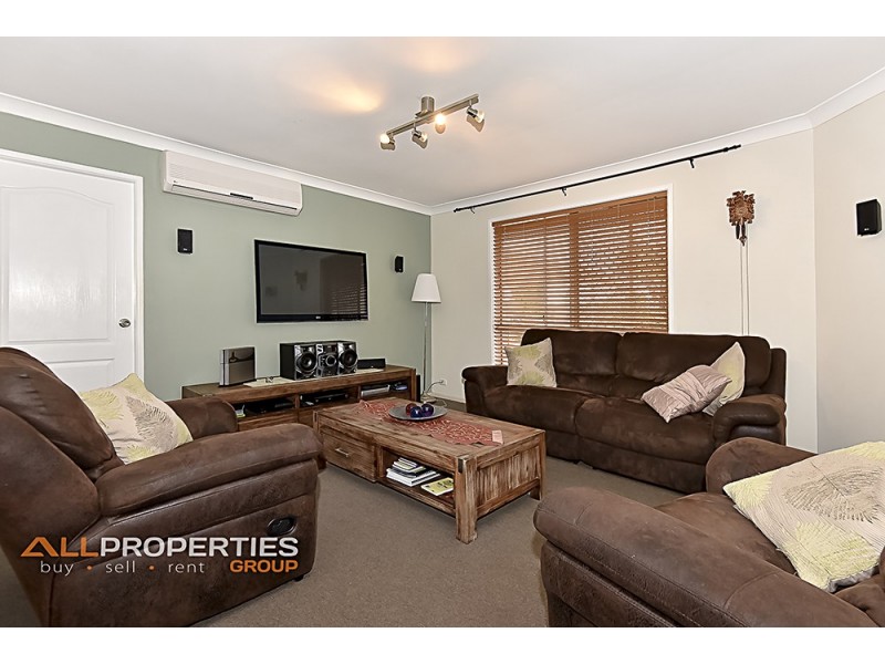 17 Jempal Court, Tanah Merah QLD 4128