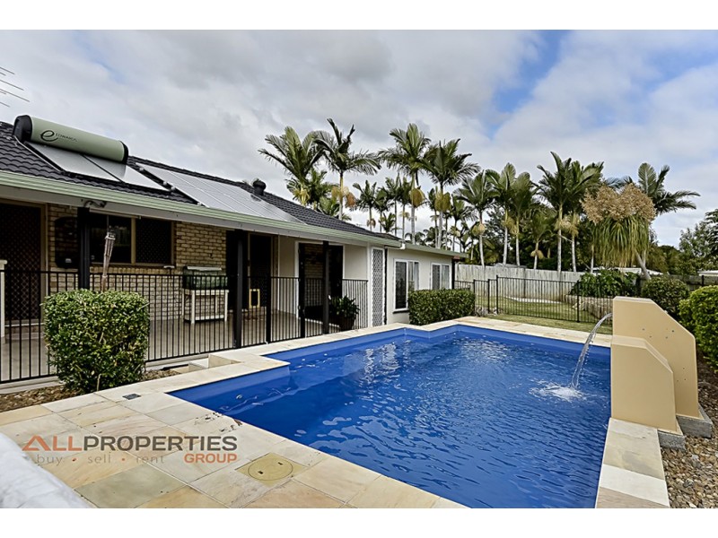 17 Jempal Court, Tanah Merah QLD 4128
