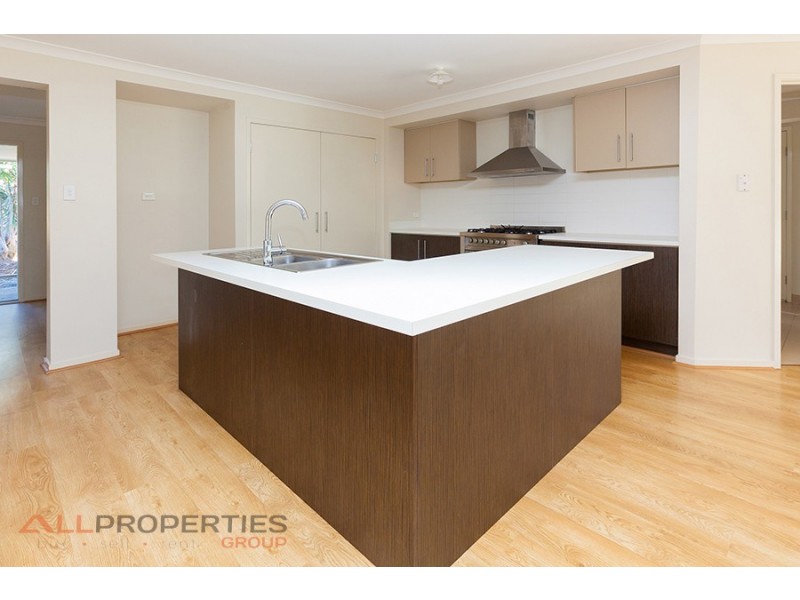195 Alawoona Street, Redbank Plains QLD 4301