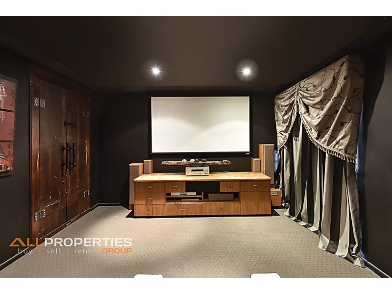 599 Logan Reserve Road, Logan Reserve QLD 4133