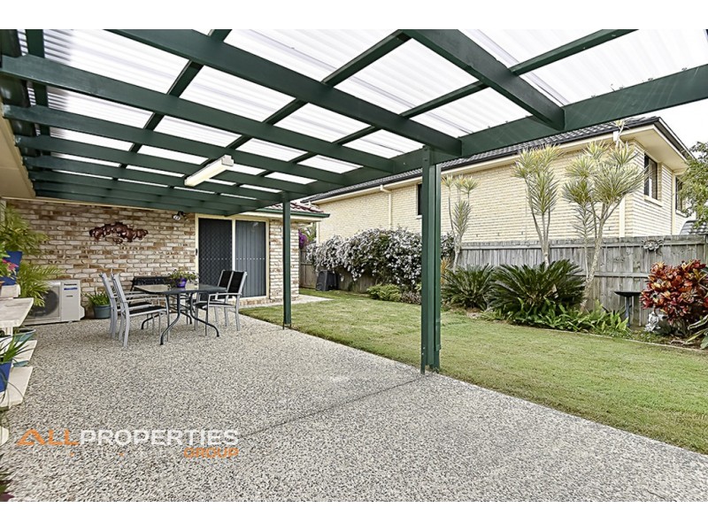 5 Montville Place, Forest Lake QLD 4078