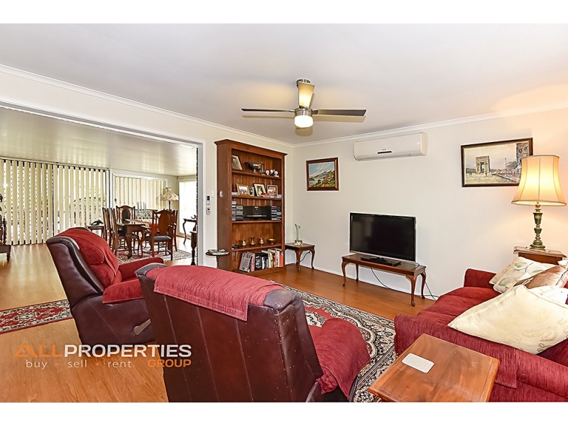 10 DRACON STREET, Regents Park QLD 4118