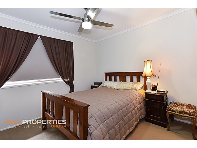 10 DRACON STREET, Regents Park QLD 4118