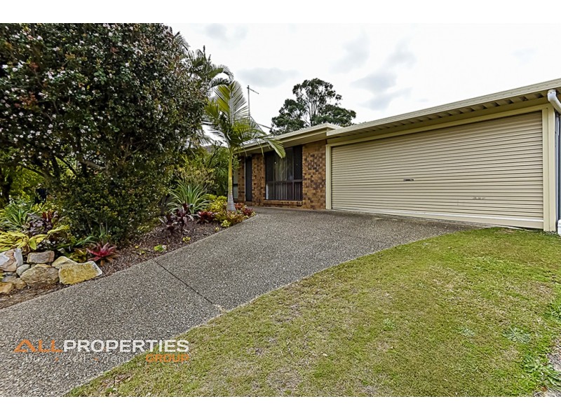 10 DRACON STREET, Regents Park QLD 4118