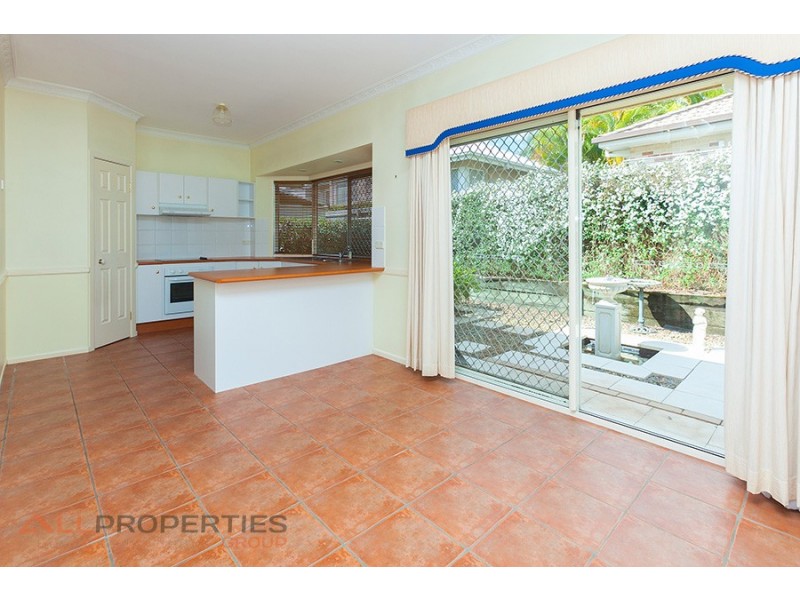 3 Goomburra Court, Forest Lake QLD 4078