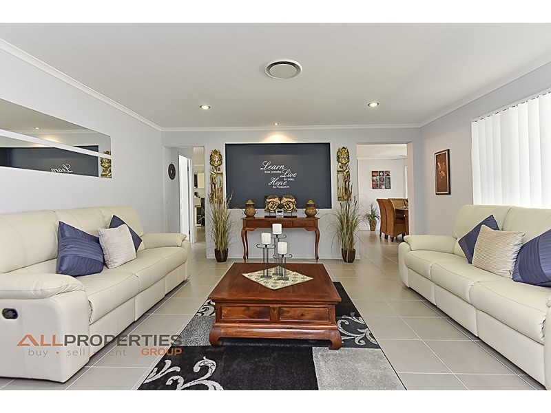 5 Domatia Street, Heathwood QLD 4110