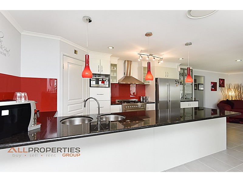 5 Domatia Street, Heathwood QLD 4110