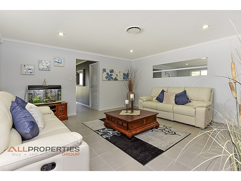 5 Domatia Street, Heathwood QLD 4110