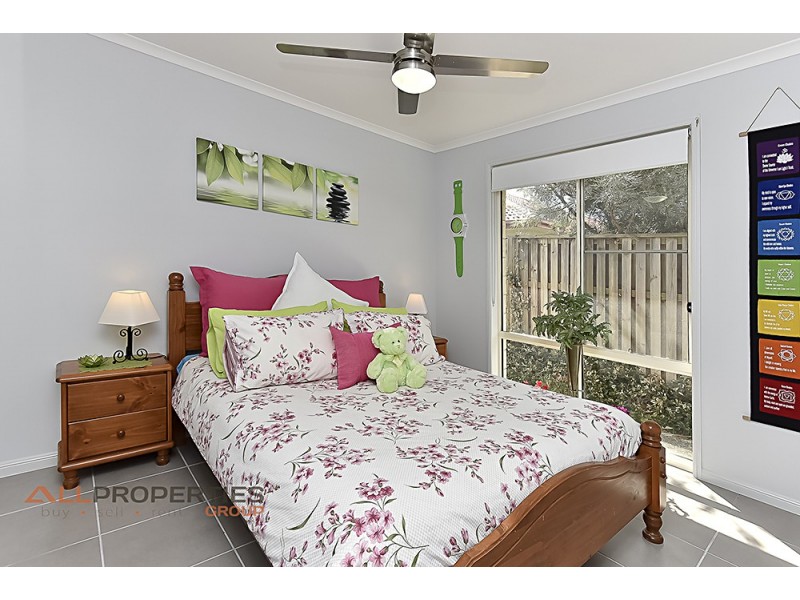 5 Domatia Street, Heathwood QLD 4110