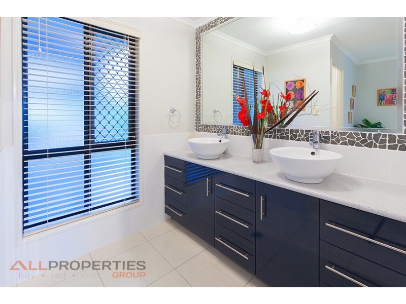 97-99 Tall Timber Rd, New Beith QLD 4124