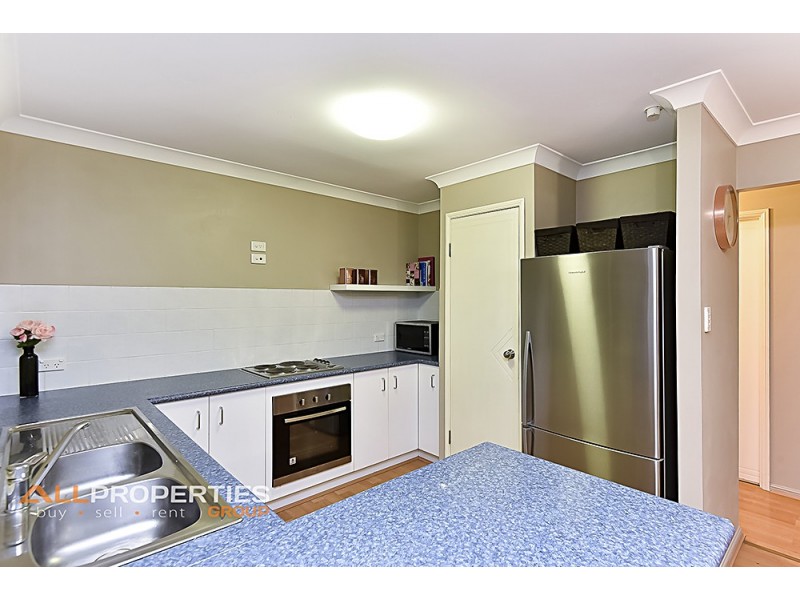 7 Burdekin Court, Hillcrest QLD 4118