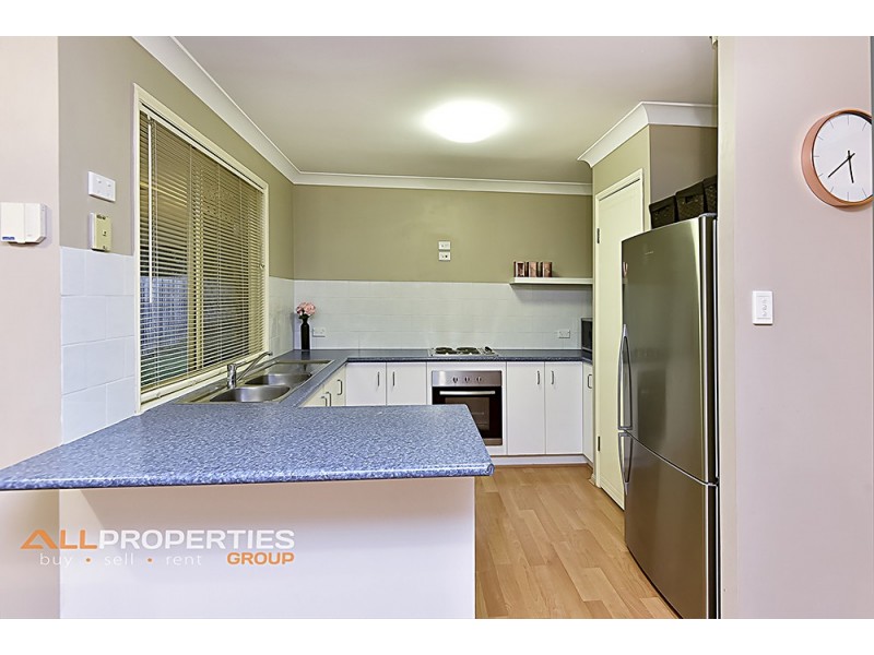 7 Burdekin Court, Hillcrest QLD 4118