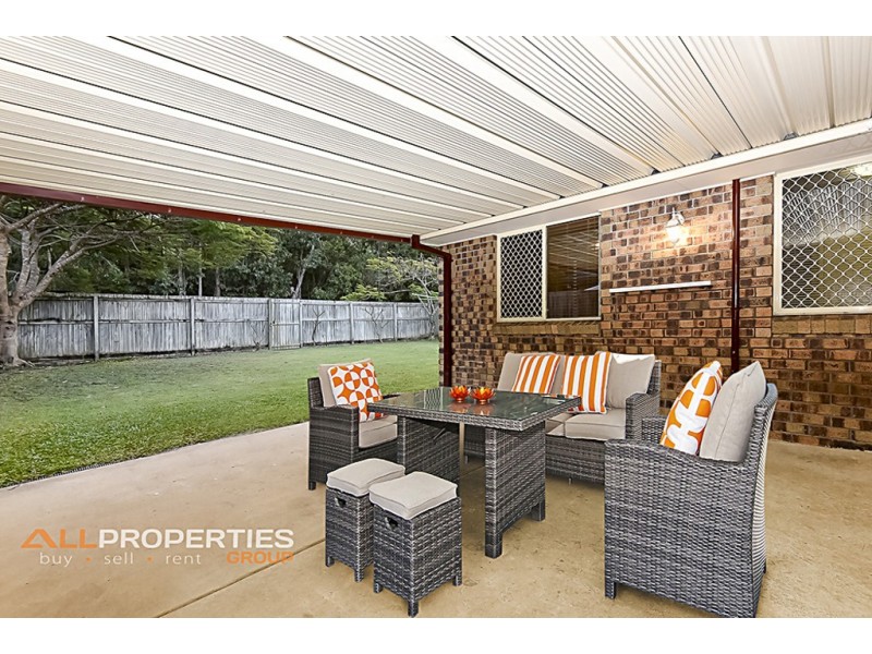 7 Burdekin Court, Hillcrest QLD 4118