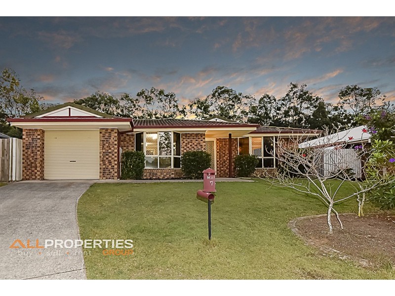7 Burdekin Court, Hillcrest QLD 4118