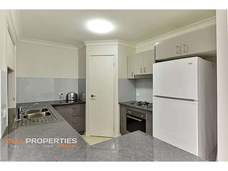 7 Schroeder Street, Yarrabilba QLD 4207