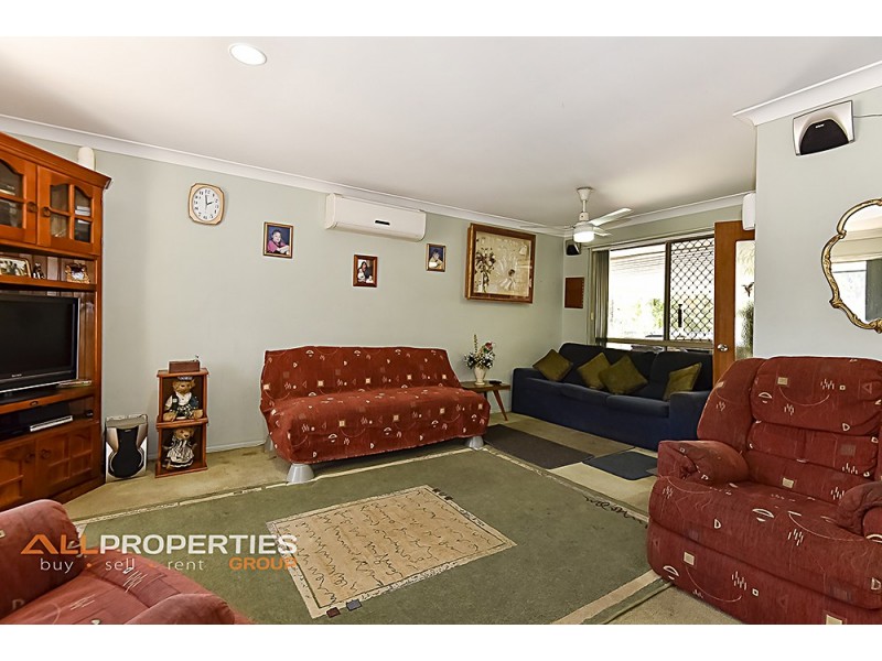 81 GORDONIA DRIVE, Regents Park QLD 4118