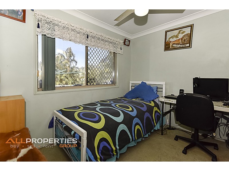 81 GORDONIA DRIVE, Regents Park QLD 4118