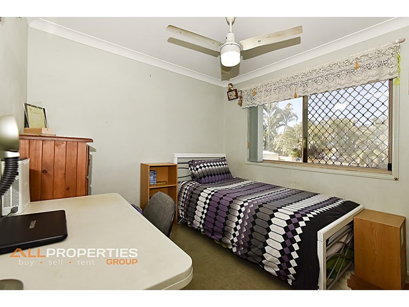 81 GORDONIA DRIVE, Regents Park QLD 4118