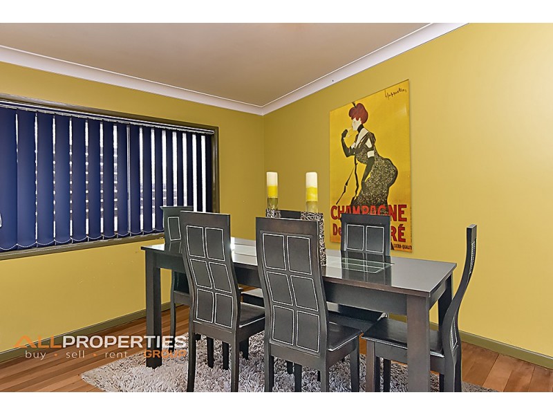 19 Horizon Drive, Jamboree Heights QLD 4074