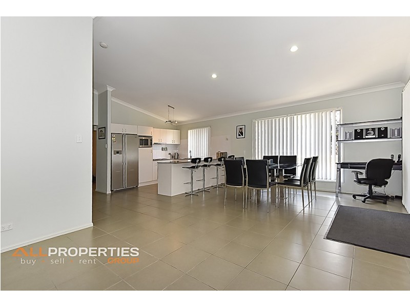 20 Hofmann Close, Oxley QLD 4075