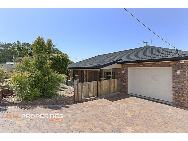 4 Olivia Court, Regents Park QLD 4118