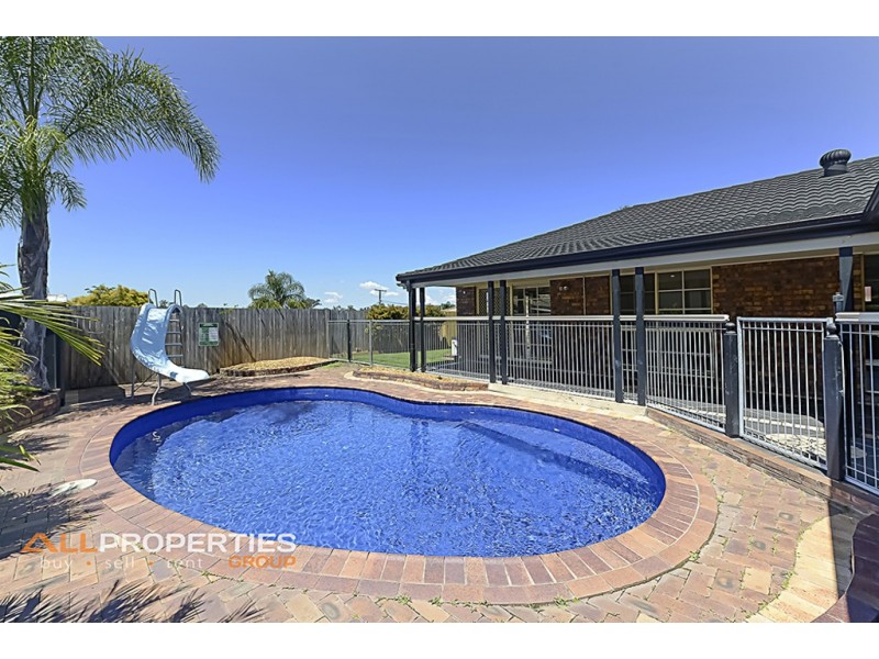 4 Olivia Court, Regents Park QLD 4118