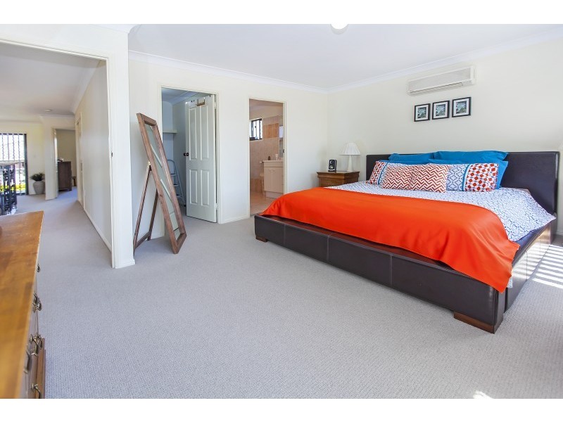 2 Woodglen Street, Kuraby QLD 4112