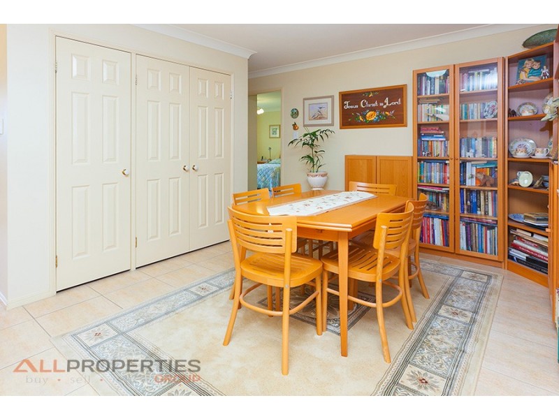 70 Franquin Crescent, Kuraby QLD 4112