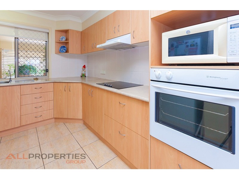 70 Franquin Crescent, Kuraby QLD 4112