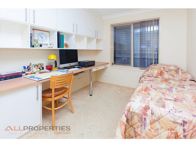 70 Franquin Crescent, Kuraby QLD 4112
