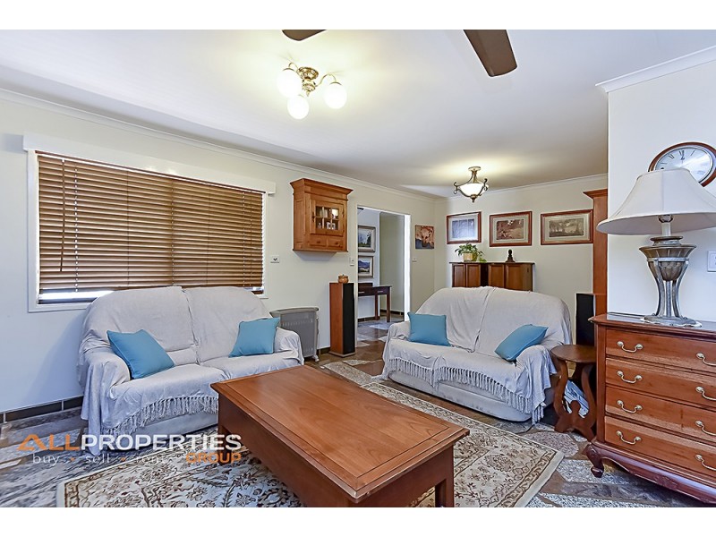 53 Fiona Street, Bellbird Park QLD 4300