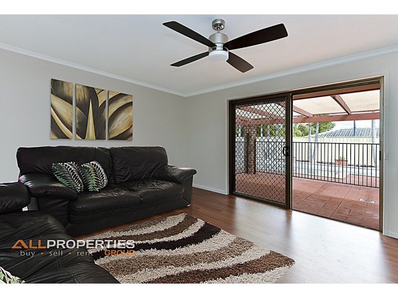 31 CORSLOOT STREET, Regents Park QLD 4118
