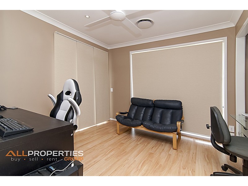 23 Highwood Court, Jimboomba QLD 4280