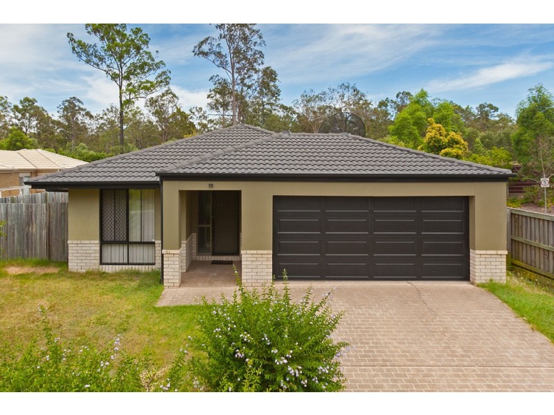 18 Barrine Pl, Parkinson QLD 4115