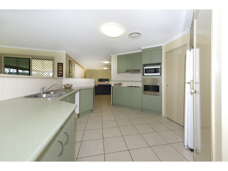 16-18 Spearlily Close, New Beith QLD 4124