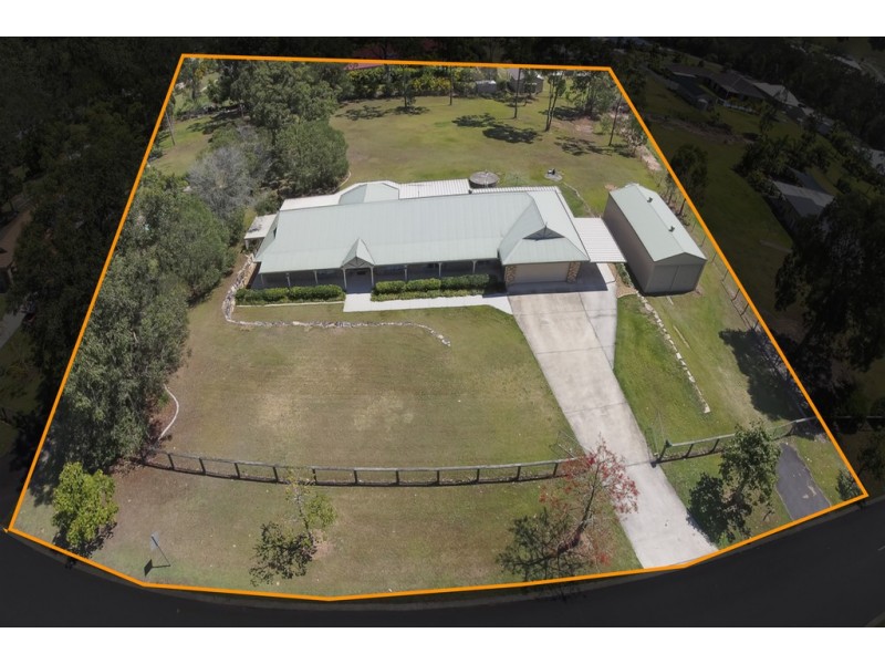 16-18 Spearlily Close, New Beith QLD 4124