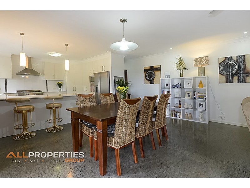 13-15 Highview Court, Woodhill QLD 4285