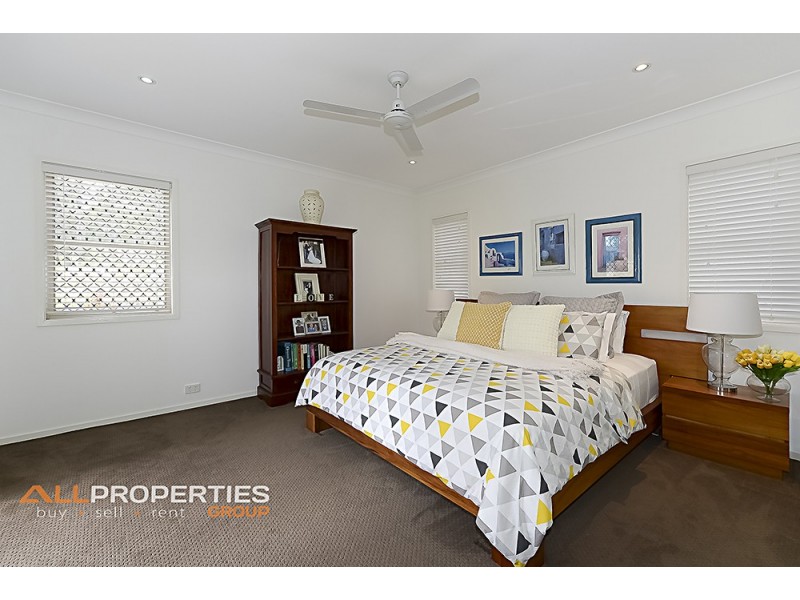 13-15 Highview Court, Woodhill QLD 4285
