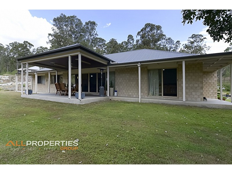 13-15 Highview Court, Woodhill QLD 4285