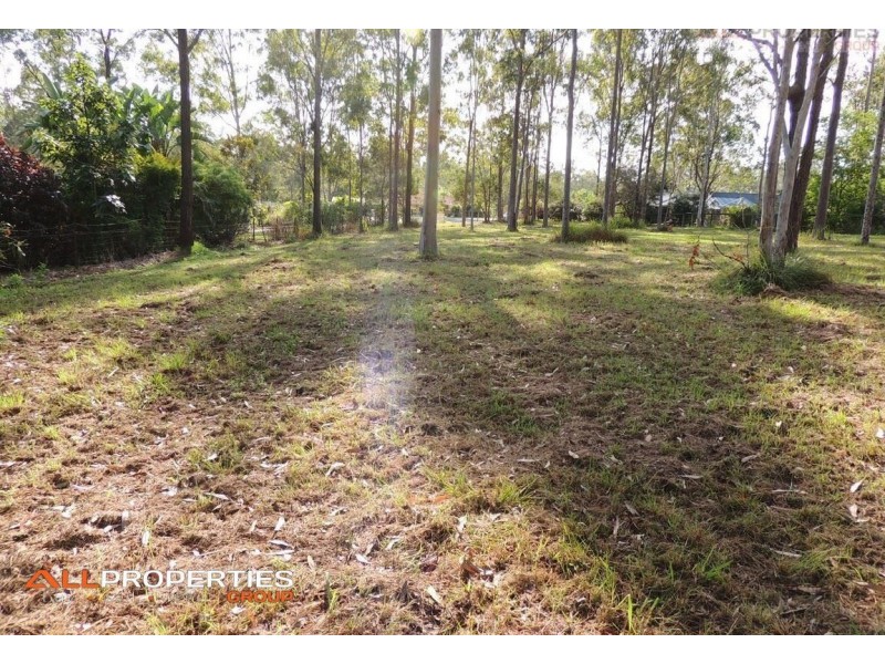 8 Potaroo Ct, Greenbank QLD 4124