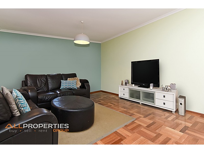 51 Hakari Street, Crestmead QLD 4132